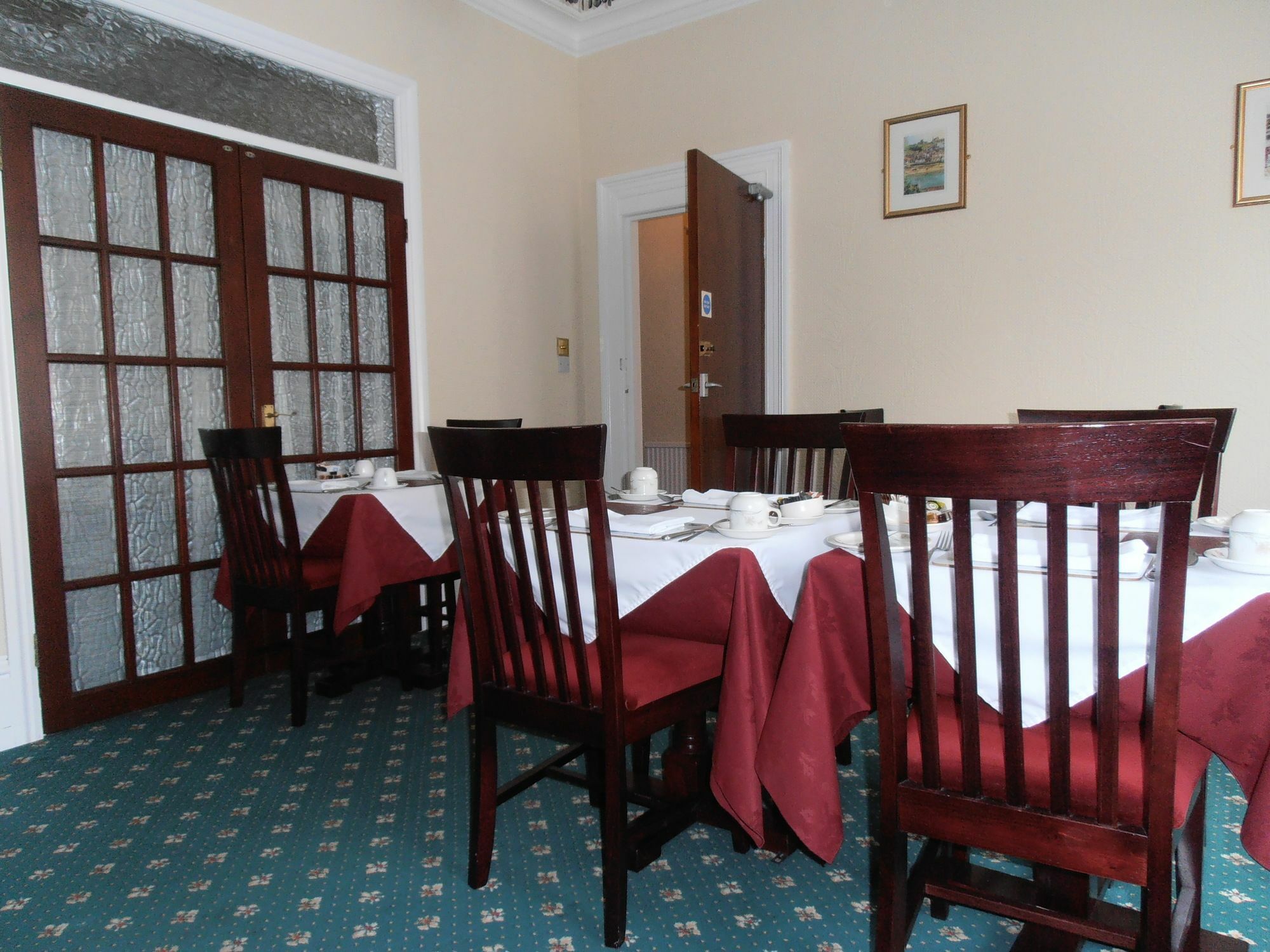 The Europa Guest house 3*